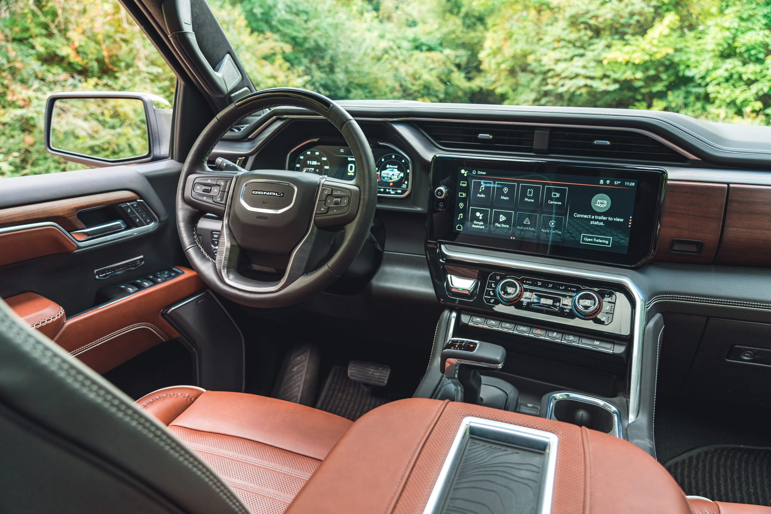 GMC Sierra 1500 Denali Ultimate interior craftsmanship